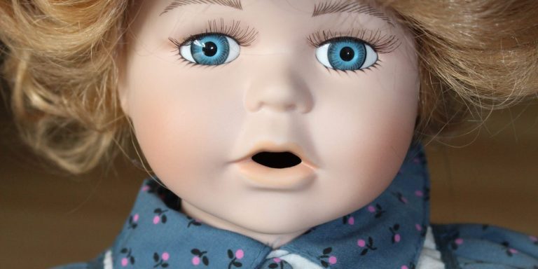 The Creepiest Shit Started Happening After I Bought My First American Girl Doll