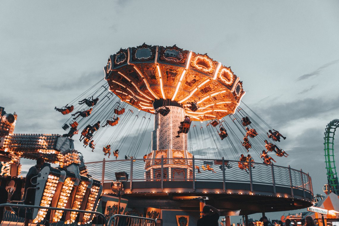 big carosel thing