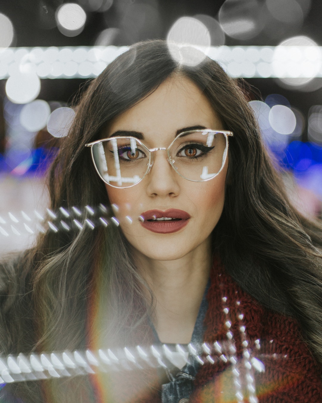 woman wearing eyeglasses