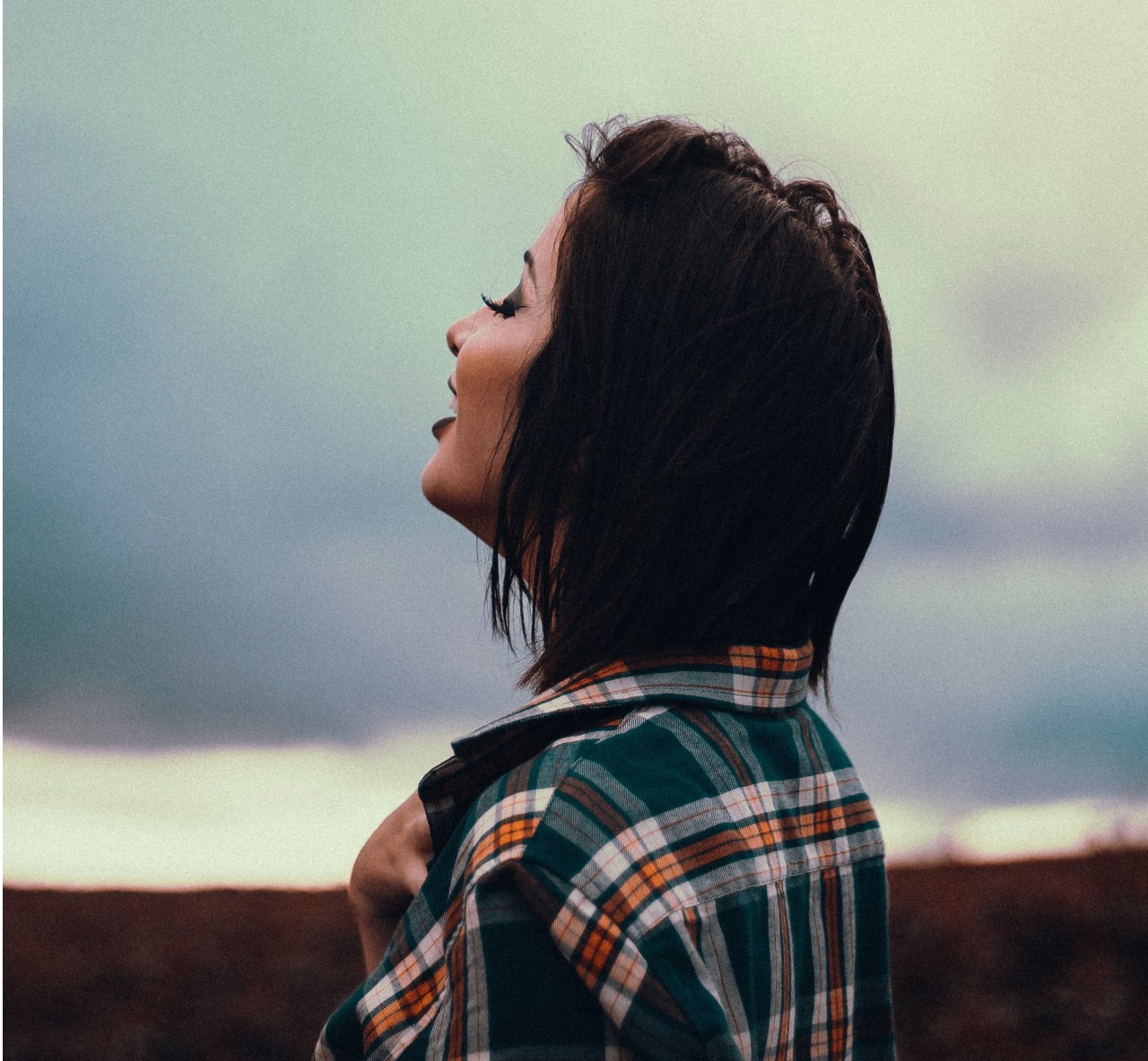 girl looking up at the sky, confident girl, you are complete but not done, you are not done, becoming, self-love