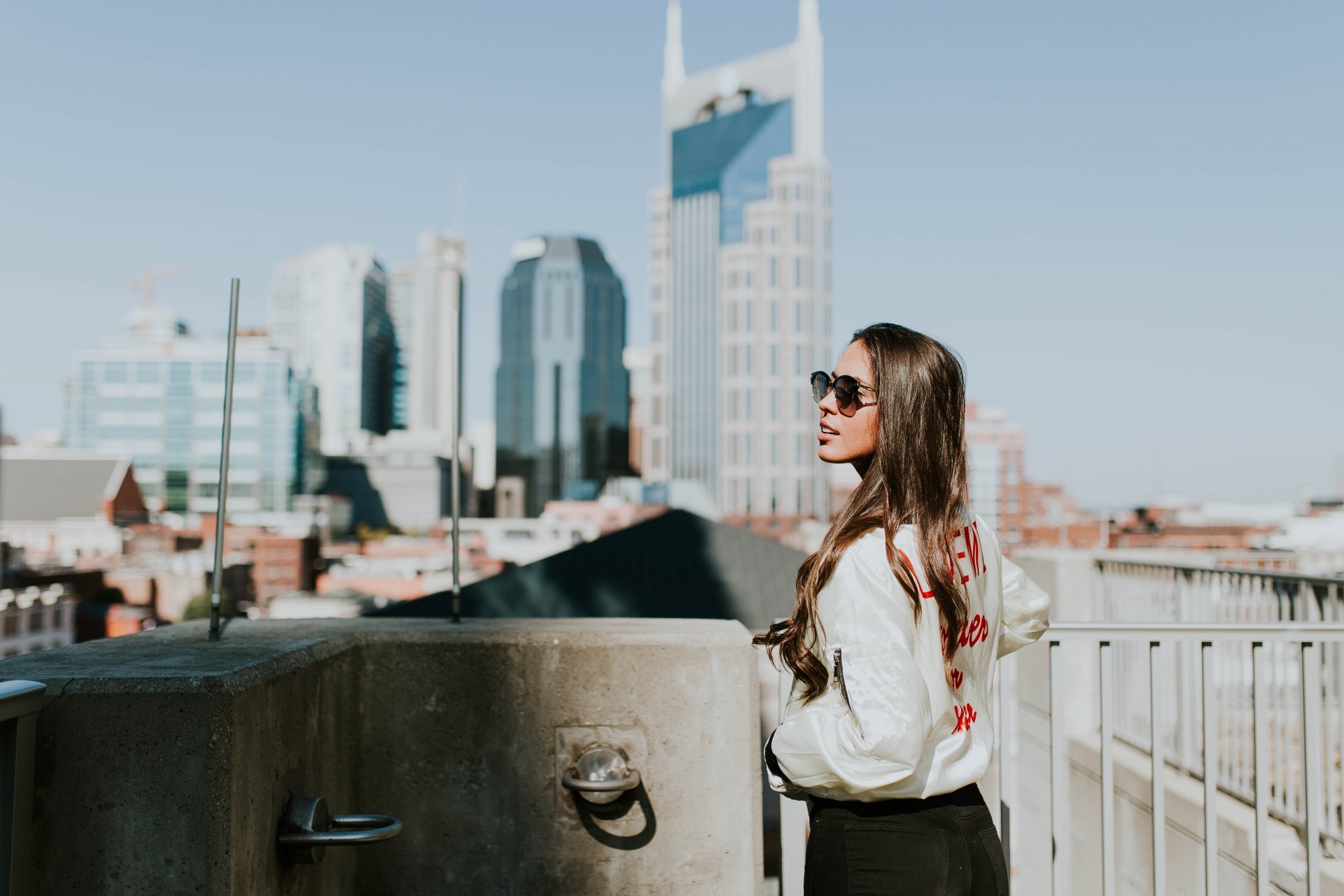 Stay Single Until You Meet A Girl Who Does These 70 Things