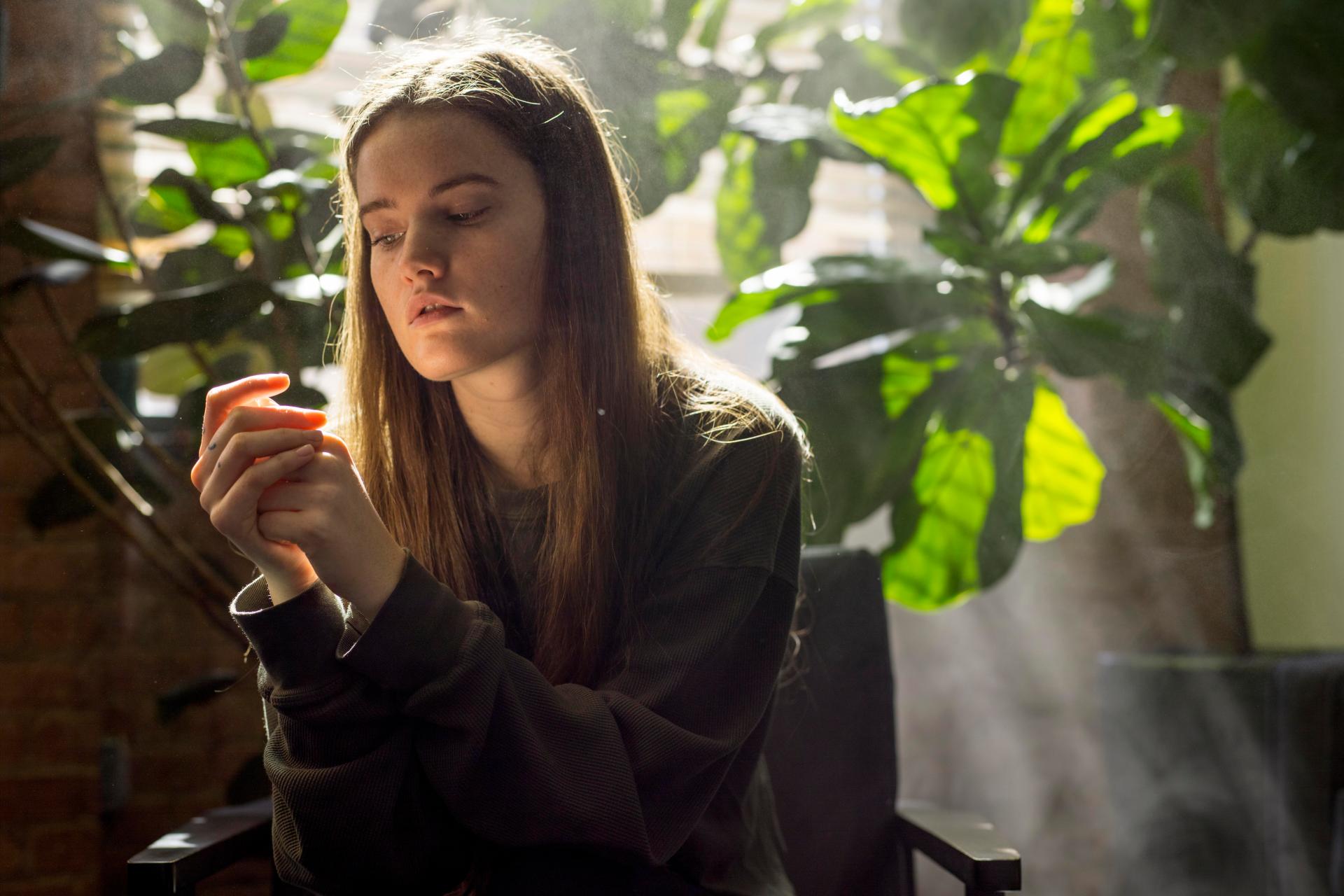 This Is How Holding On To The Past Can Ruin Your Life