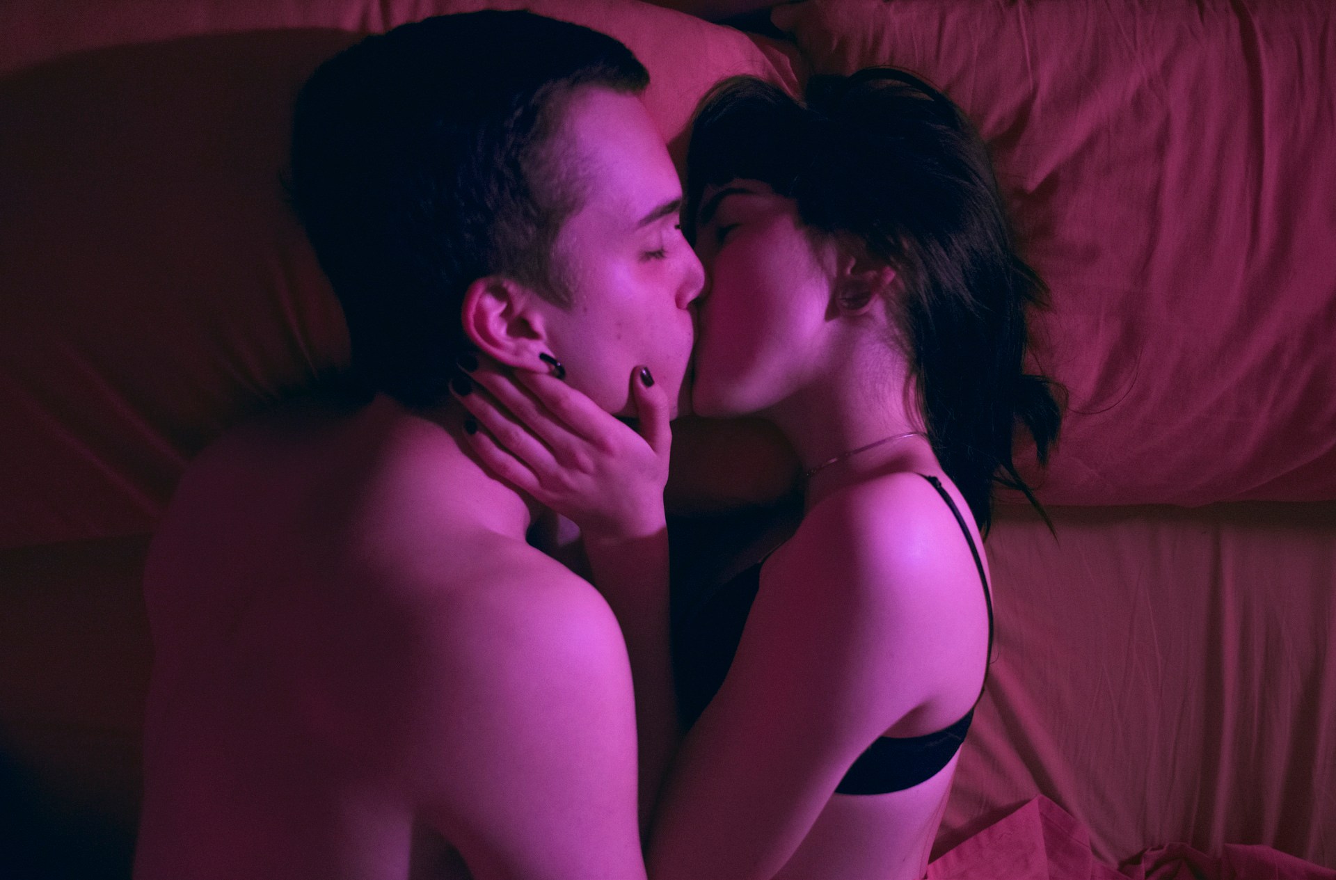 How To Date The ‘Difficult’ Girl