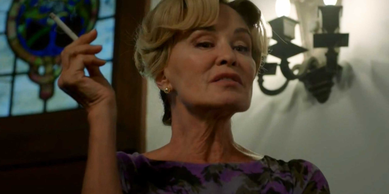 Jessica Lange Is Fucking Back & 14 Other Killer Moments From Episode 6 Of ‘AHS: Apocalypse’