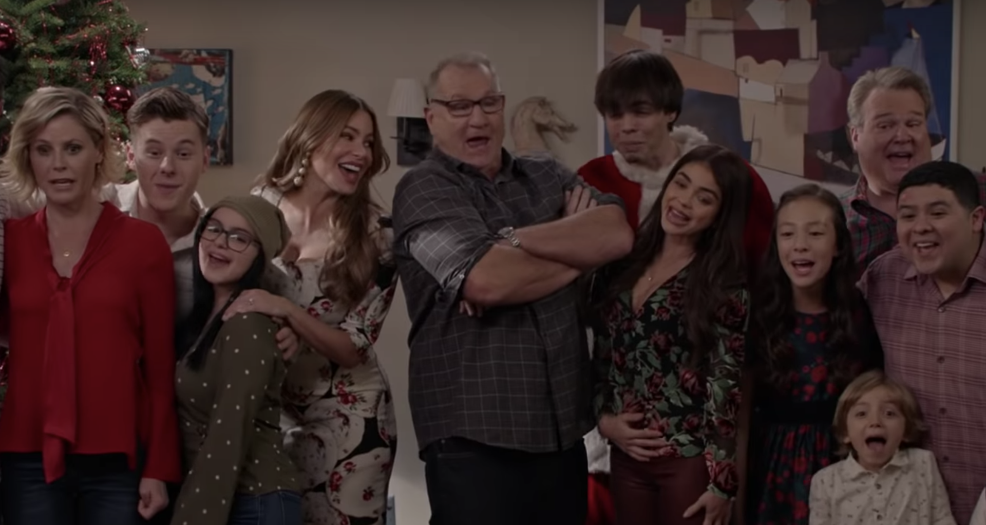 Which Modern Family Character You Are Most Like, Based On Your Zodiac Sign