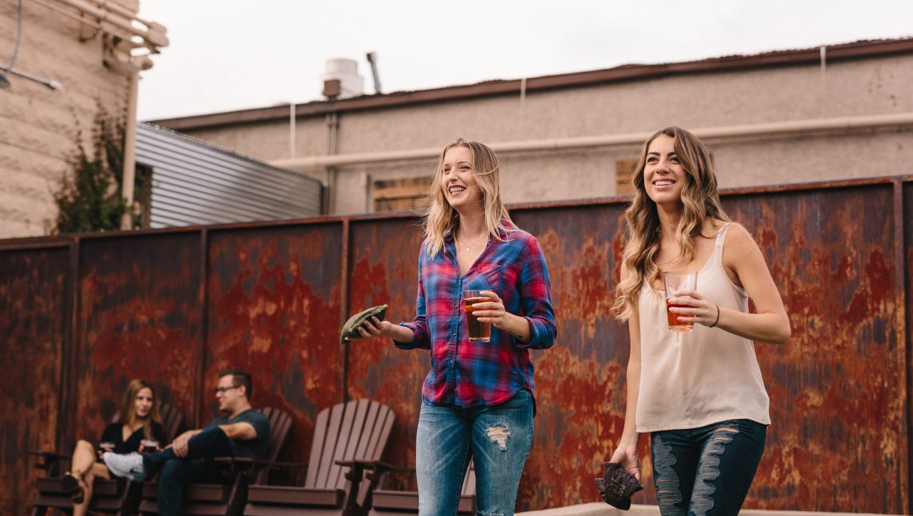 50 Tall People Problems You'll Only Understand If You're Over 6 Foot
