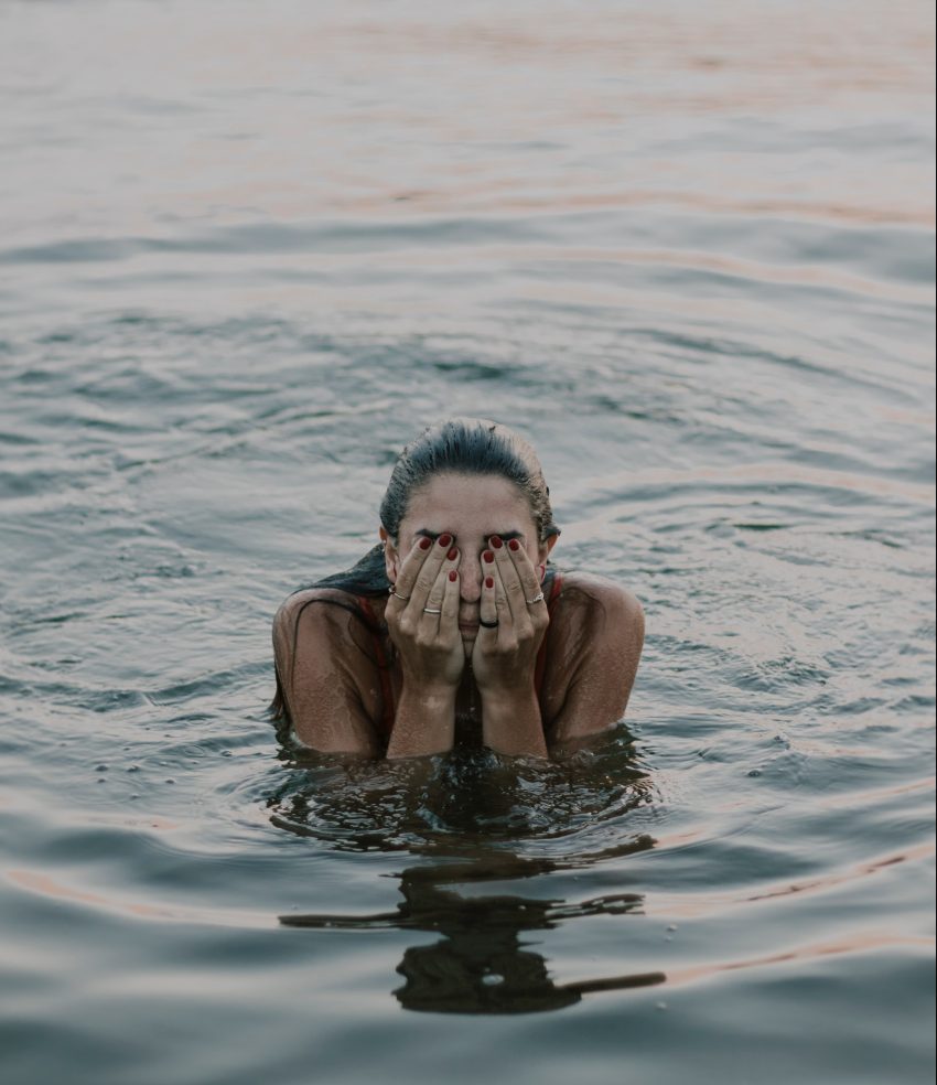 Why Girls Who Don’t Love Themselves Have Trust Issues