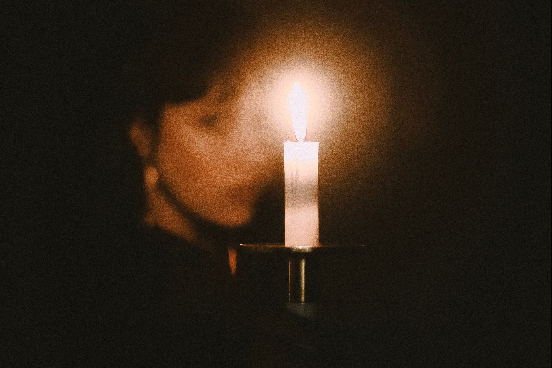 24 Therapeutic Things To Do For Yourself When You Feel Emotionally Neglected
