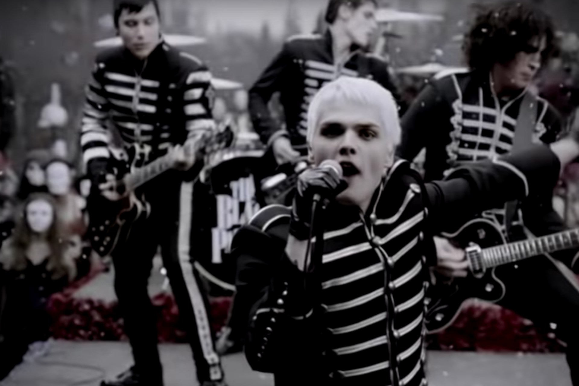 A Love Letter To My Chemical Romance And The Emo Kids We Used To Be