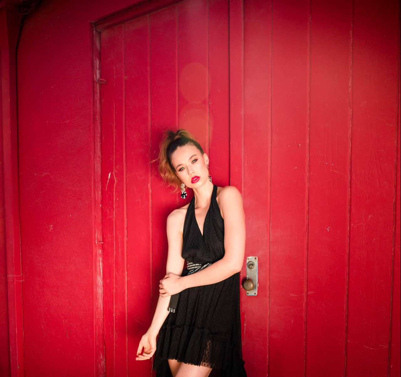 What Makes Each Zodiac Lose Interest In Dating Someone
