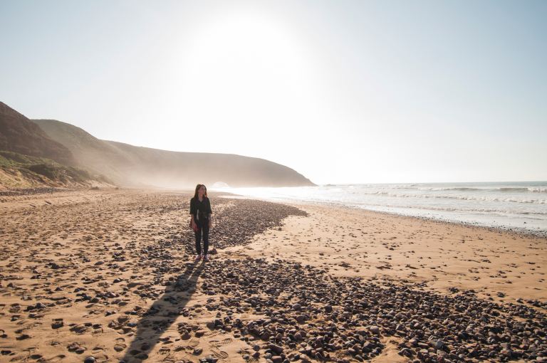 Dating A Toxic Human Will Turn You Into A Liar