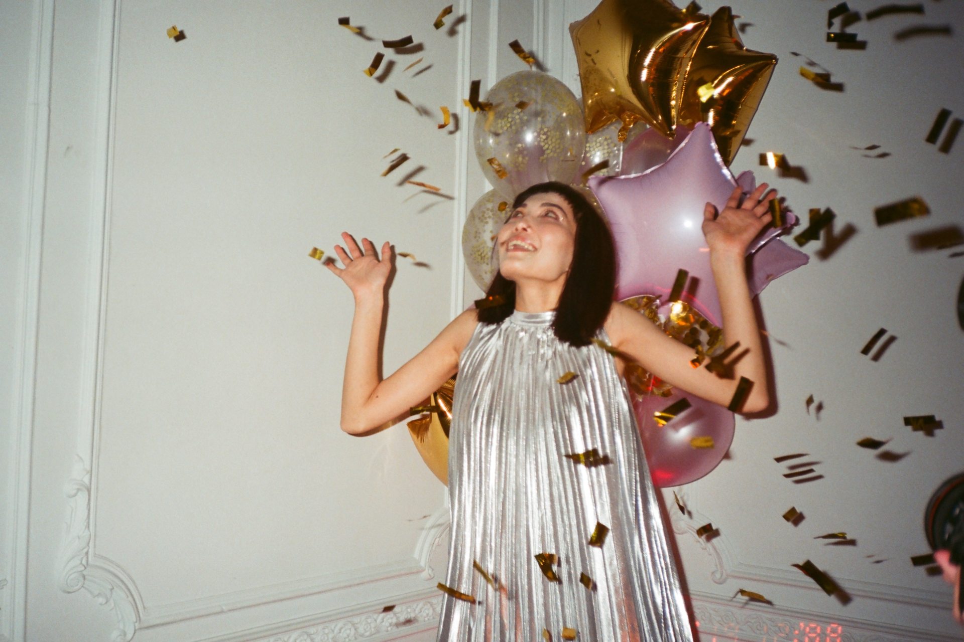 In 2020, Let Go Of The Things That Hold You Back