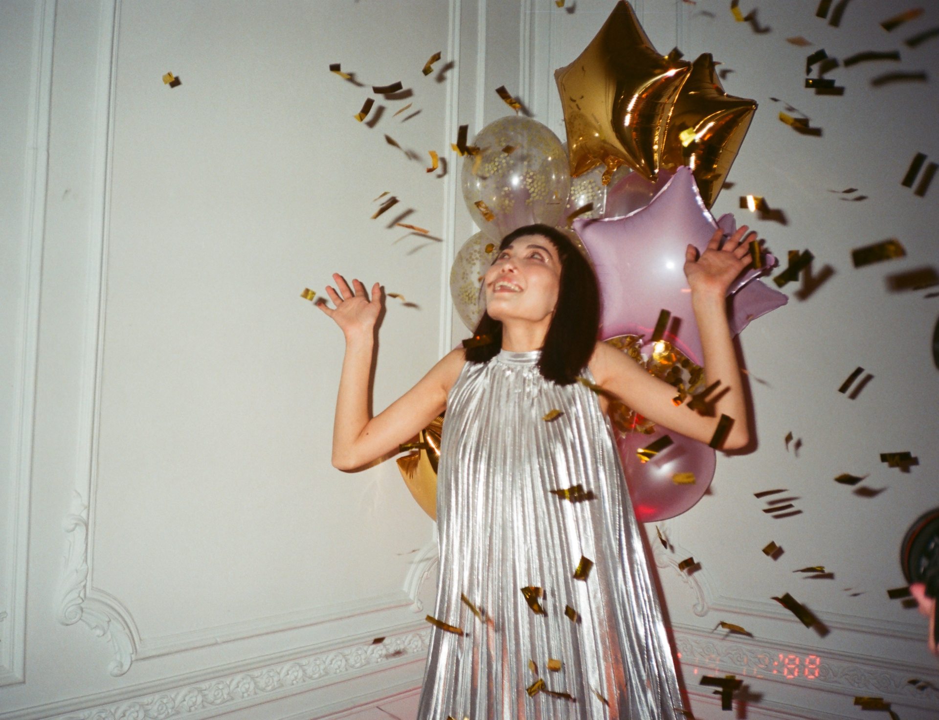 In 2020, Let Go Of The Things That Hold You Back