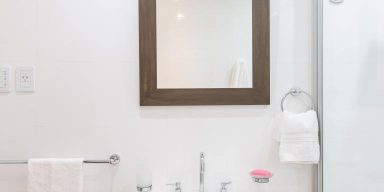 The Trendiest Brushed Nickel Bathroom Accessories You Should Buy