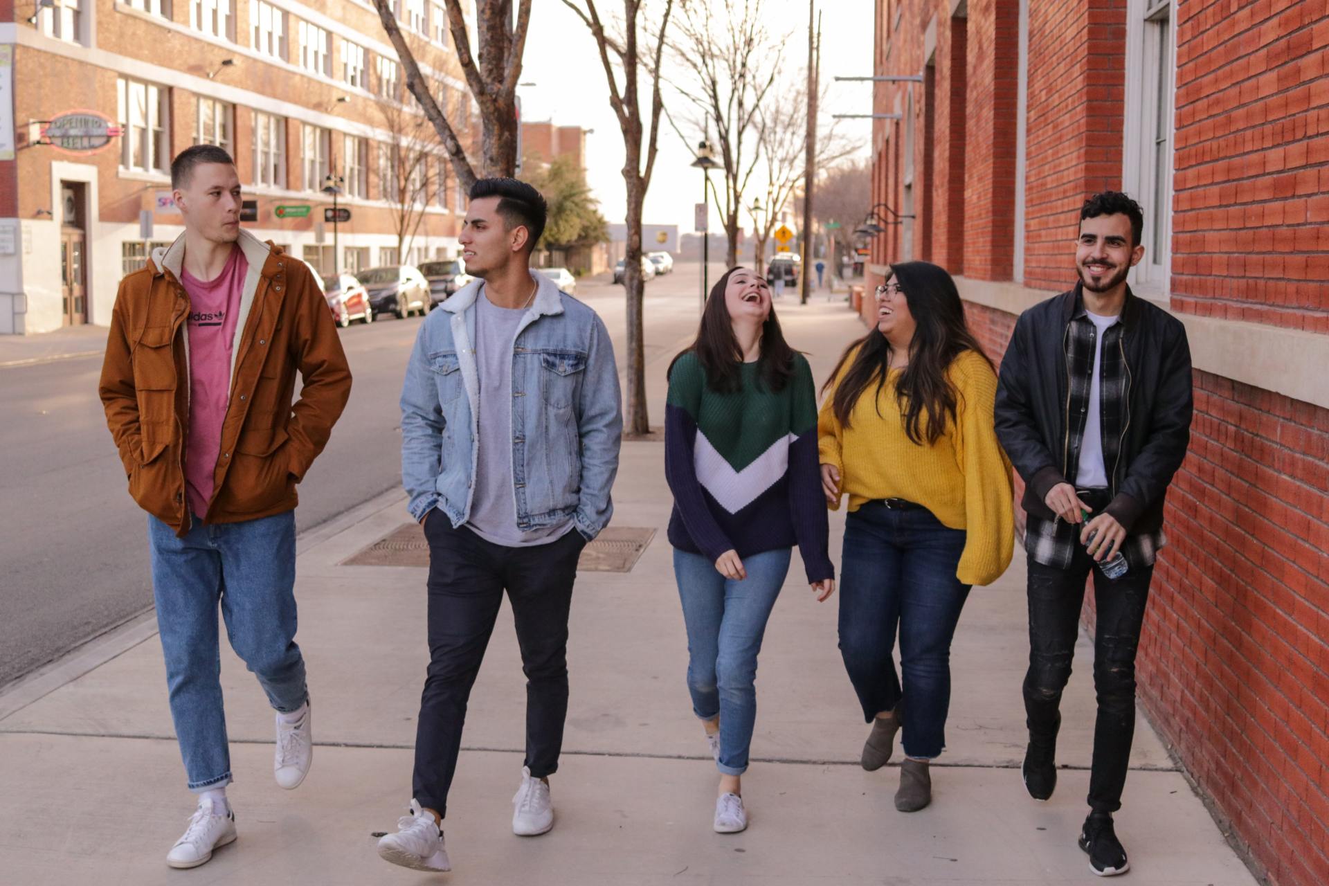 150+ Great Conversation Starters for Teens