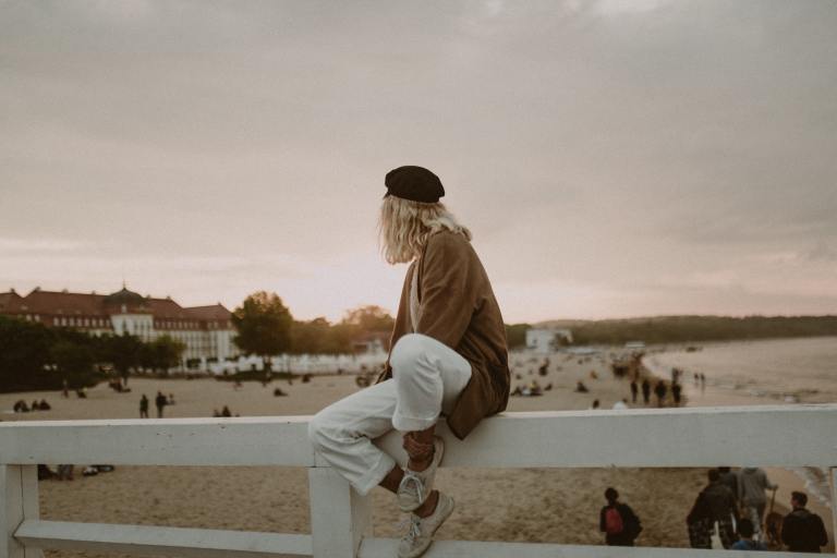 The Self-Destructive Thing Each Zodiac Sign Does When They're Spiraling 