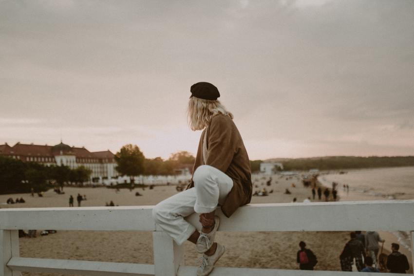The Self-Destructive Thing Each Zodiac Sign Does When They're Spiraling 