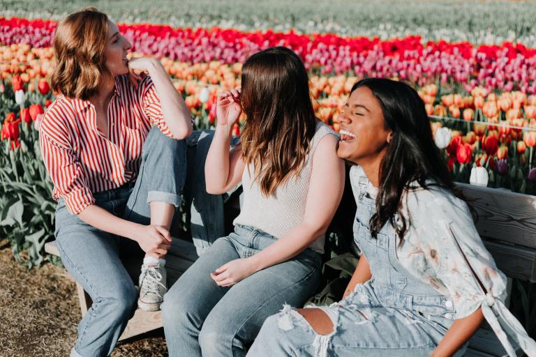7 Bad Habits That Will Slowly Push Away Everyone 