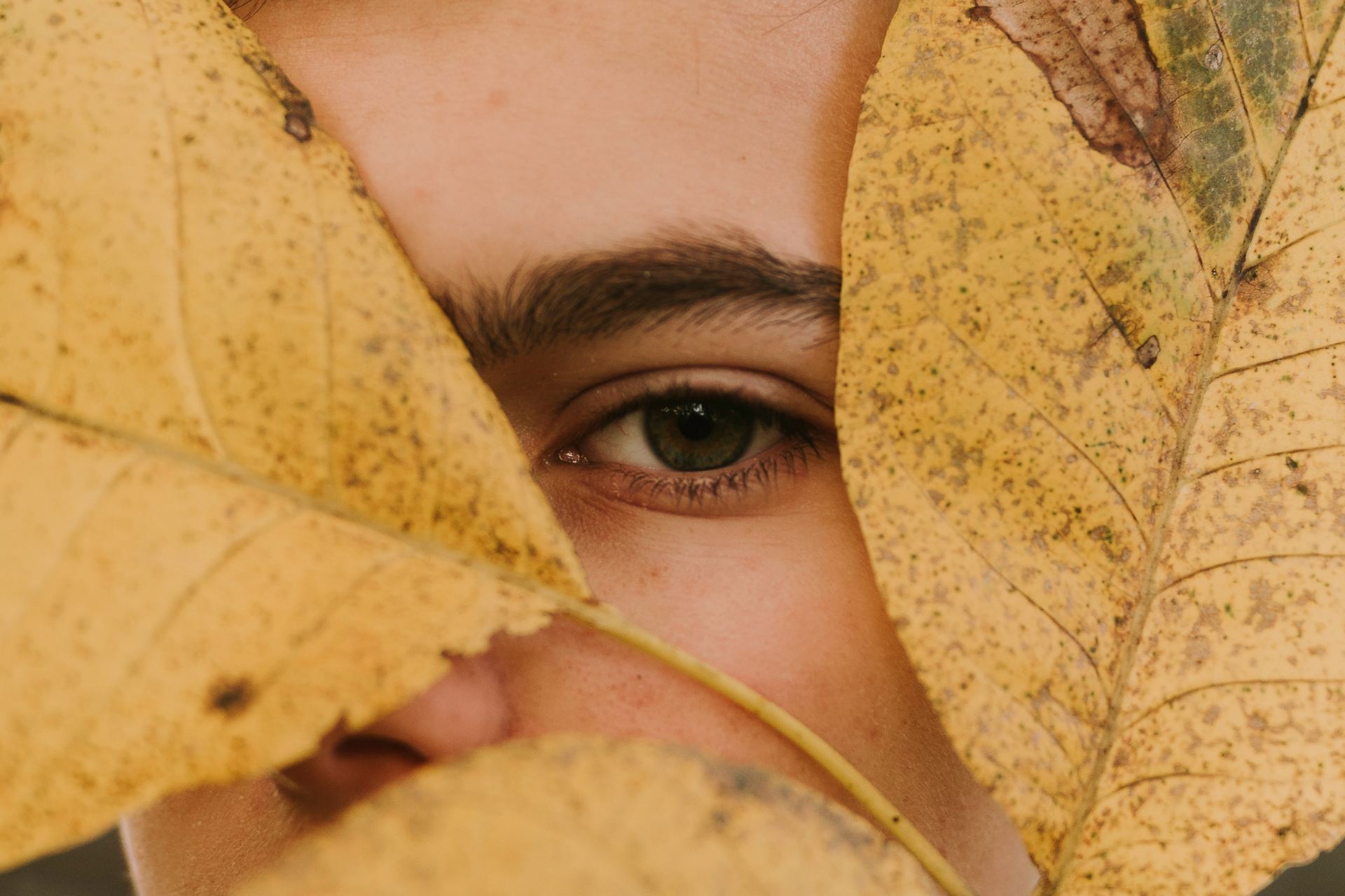 Here’s How You Might Be Gaslighting Yourself