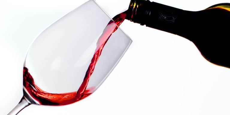 10 Life Hacks For Enjoying That Perfect Glass of Wine