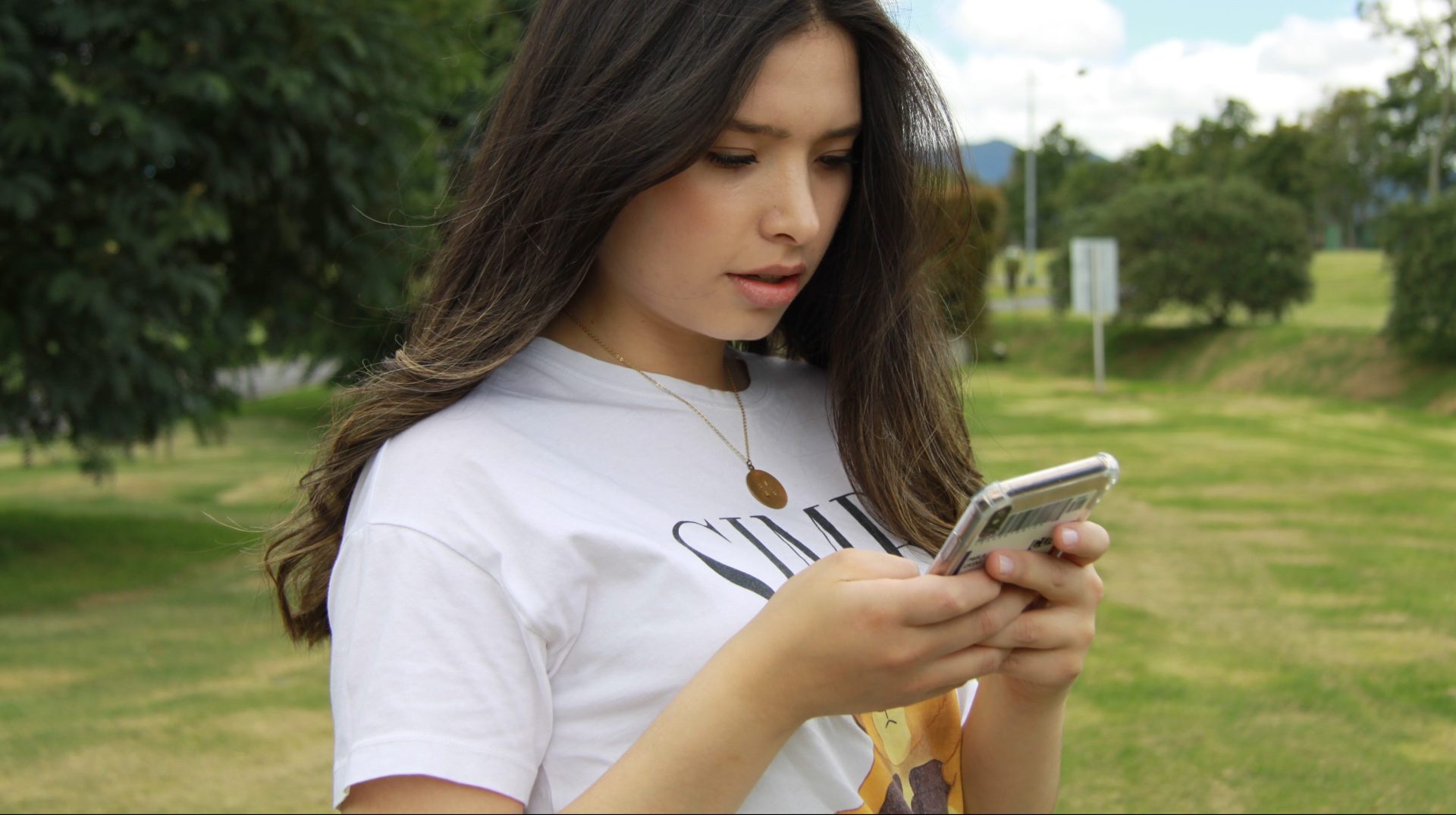 How Each Zodiac Sign Flirts Over Text When They’re Shy