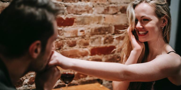 13 Ways To Charm A Man & Improve Your Dating Life