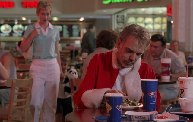 Billy Bob Thornton and Hallie Singleton in Bad Santa (2003)