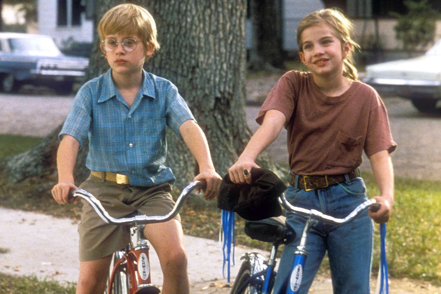 6 Heartwarming Movies About First Love That’ll Make You Sob Like A Baby