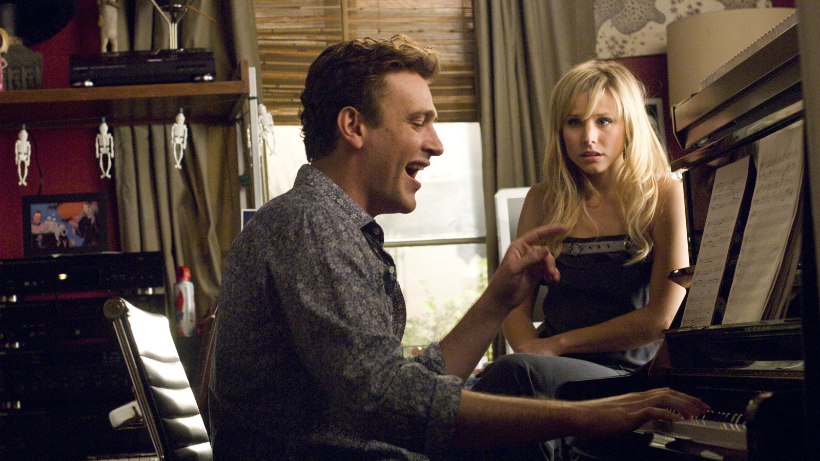 6 Movies That Are A Way, Way, Way Better Breakup Cure Than A Rebound