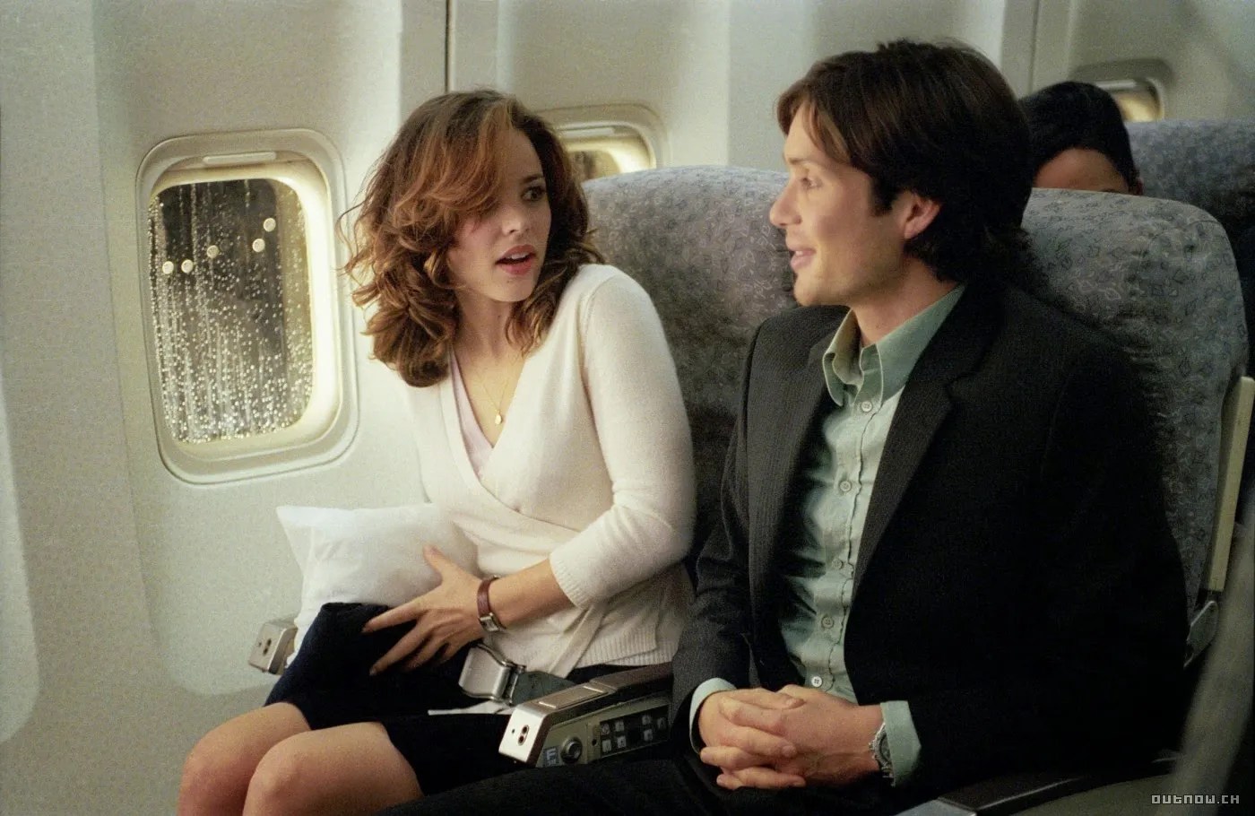 8 Dark Romantic Thriller Movies That Will Chill Your Bones