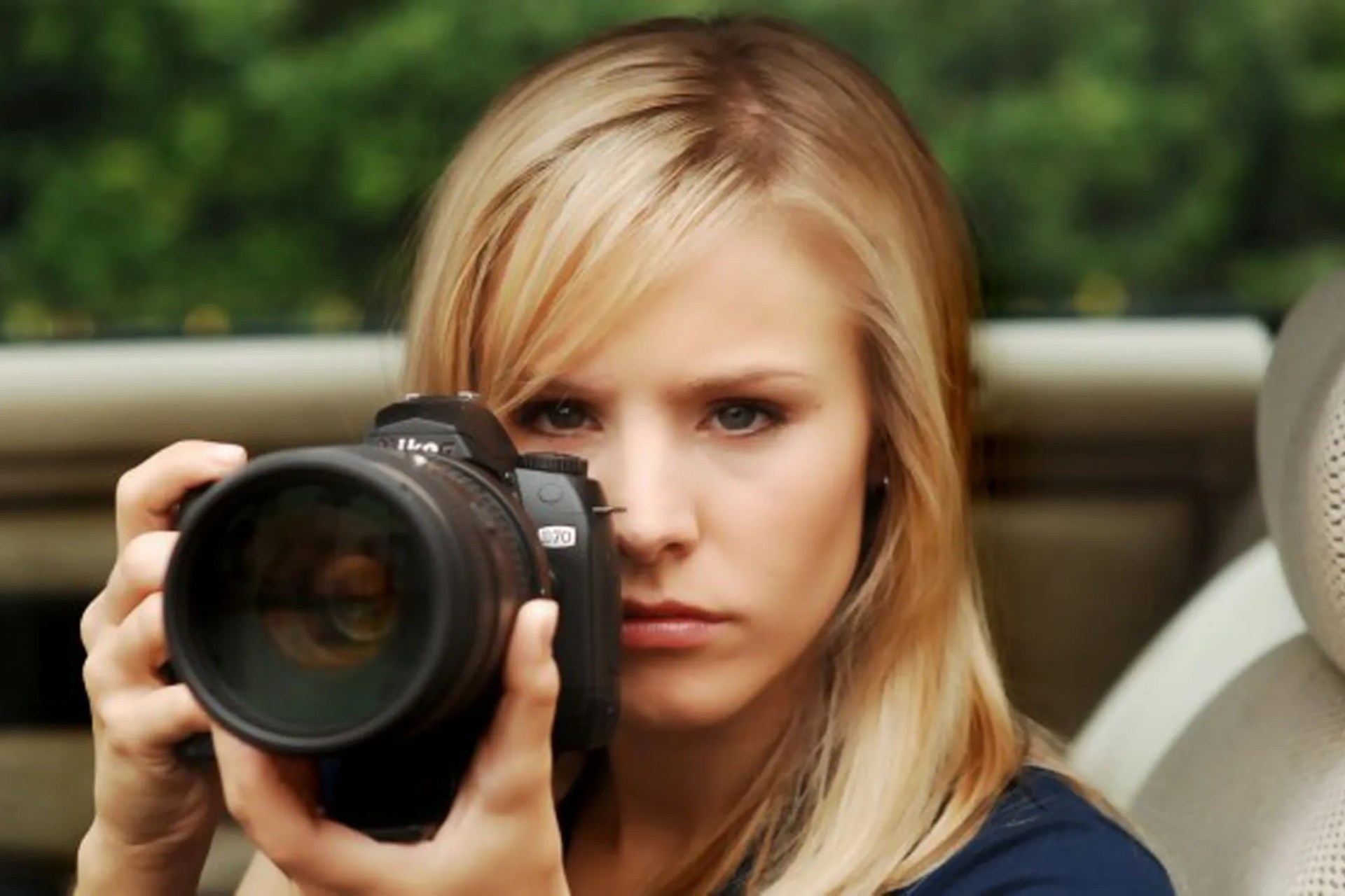 8 Times TV Shows From The 2000s Gave Us Unrealistic Career Expectations