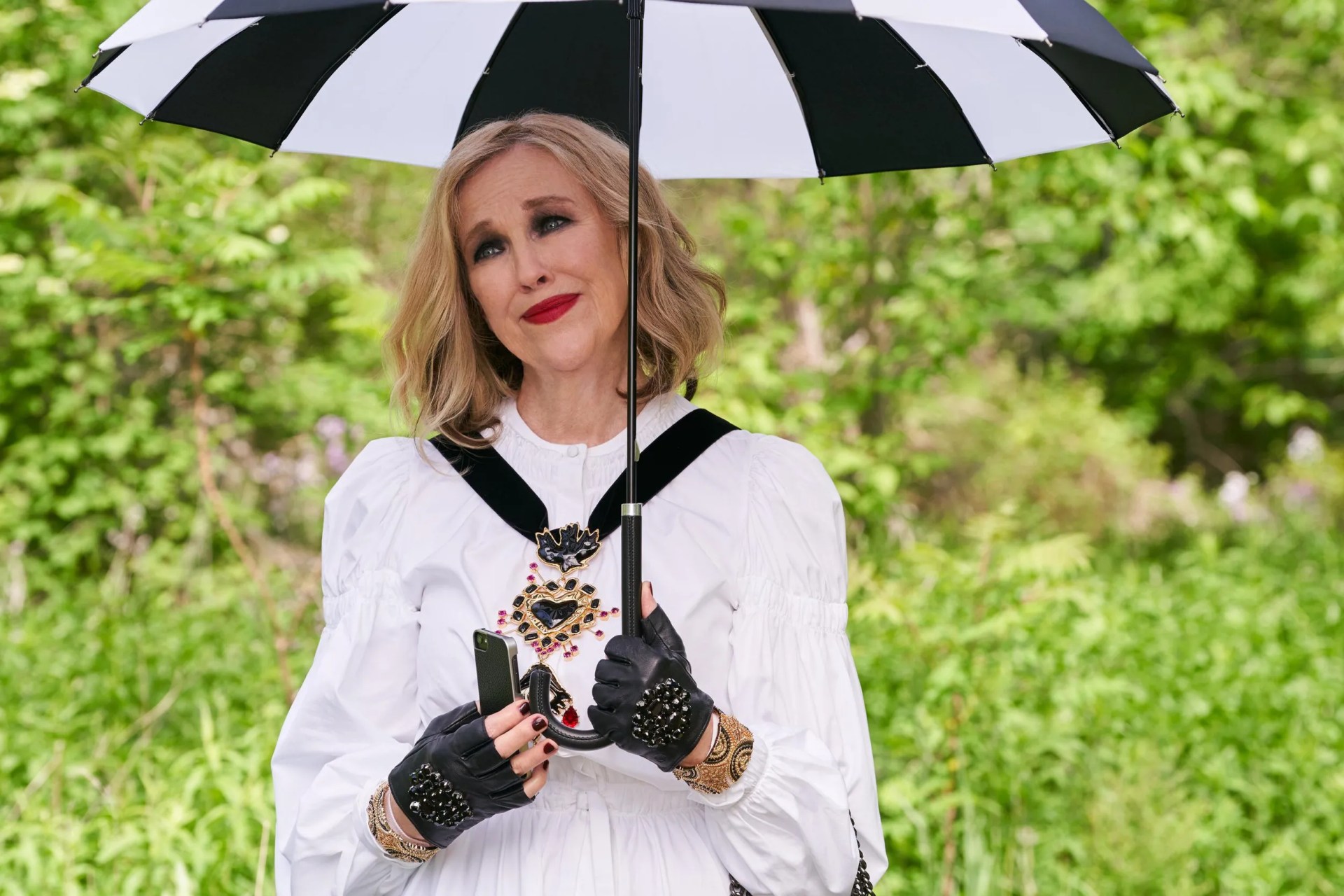 10 Fabulous Life Lessons We Can All Learn From Moira Rose