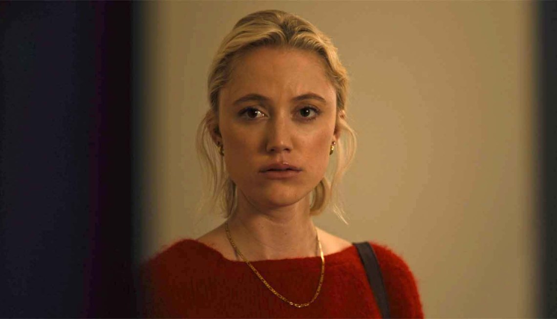 Netflix Has the Best Horror Movie Directed By A Woman (Ever)