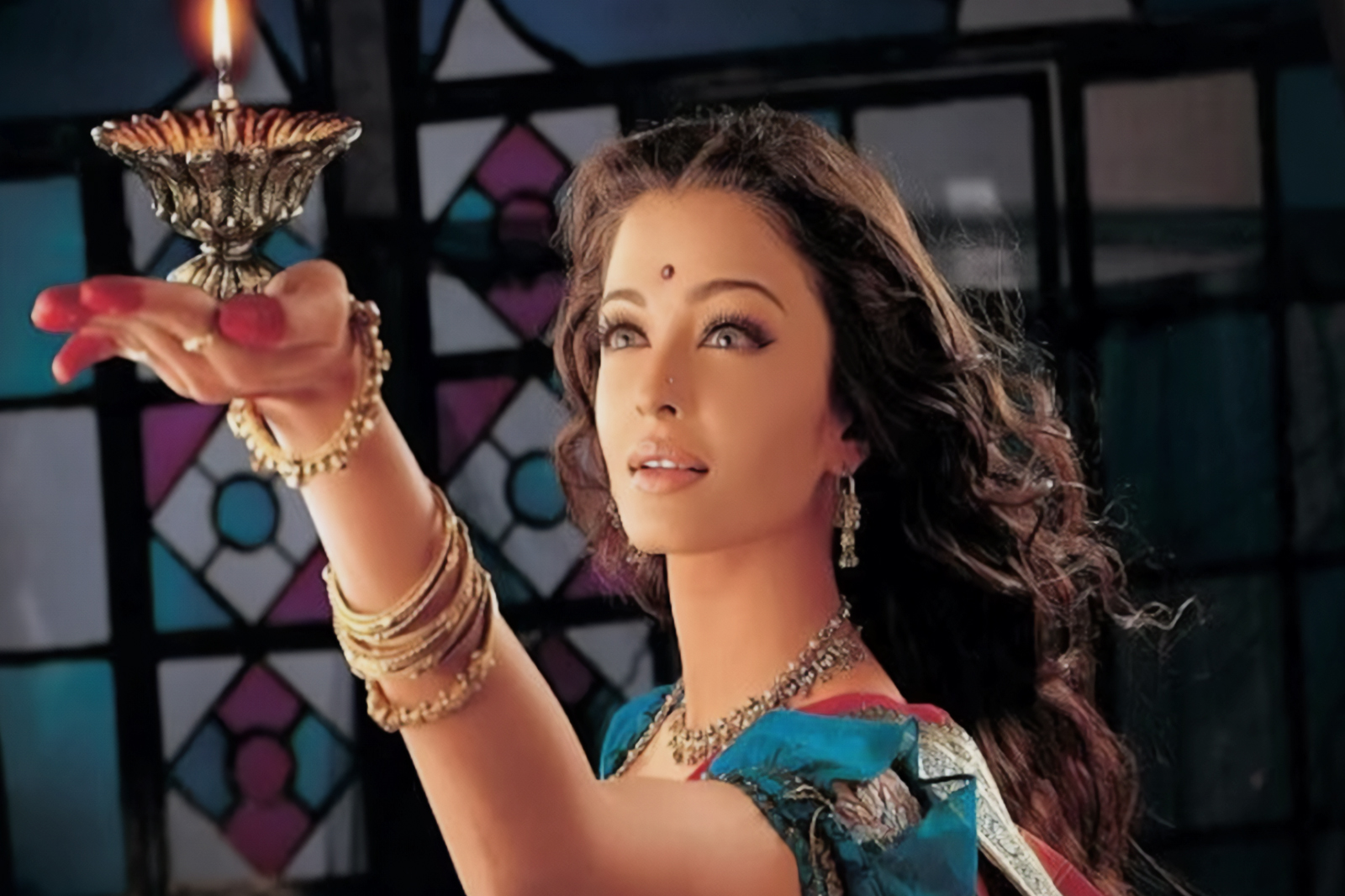 7 Films That Prove Aishwarya Rai Bachchan Is An Absolute Goddess