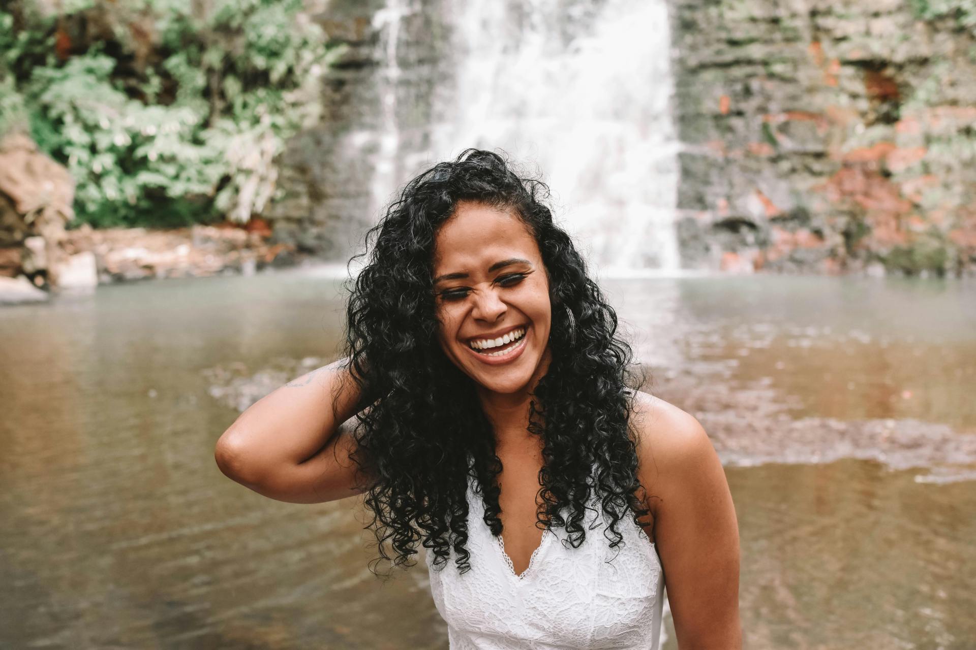 4 Joyful Myers-Briggs Personality Types With Infectious Energy