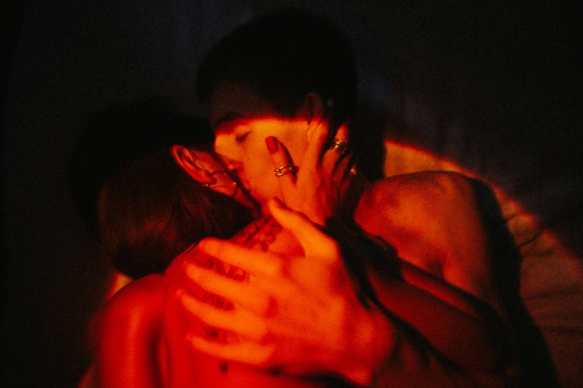 If Her Love Language Is ‘Physical Touch’, You’ll Be Together Forever (& Here’s Why)
