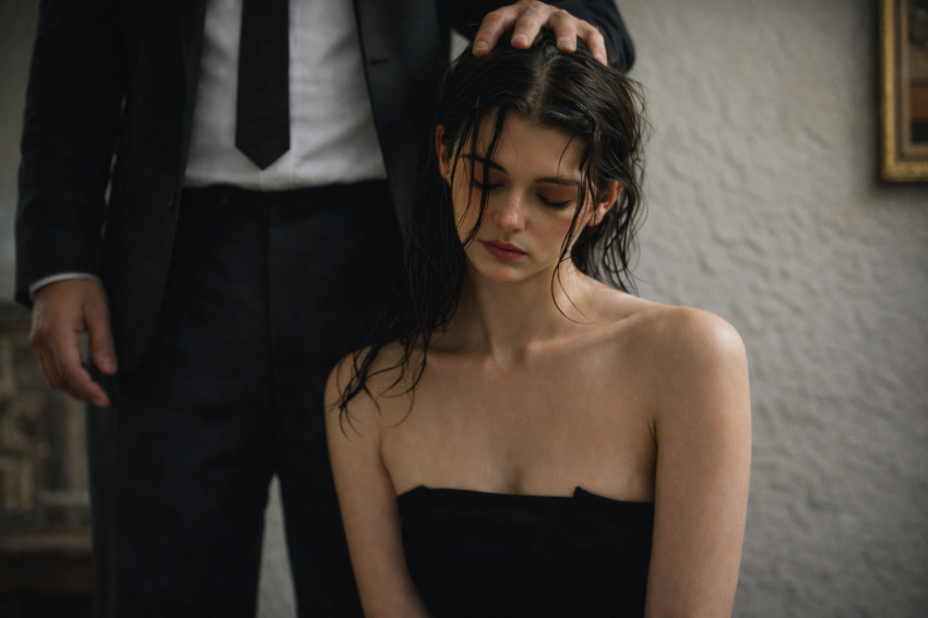 4 Zodiacs Who Upgrade Their Life After Divorce