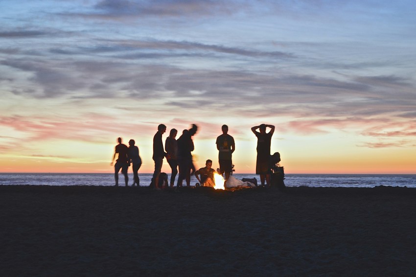4 Zodiacs Who Are True Ride-Or-Die Friends