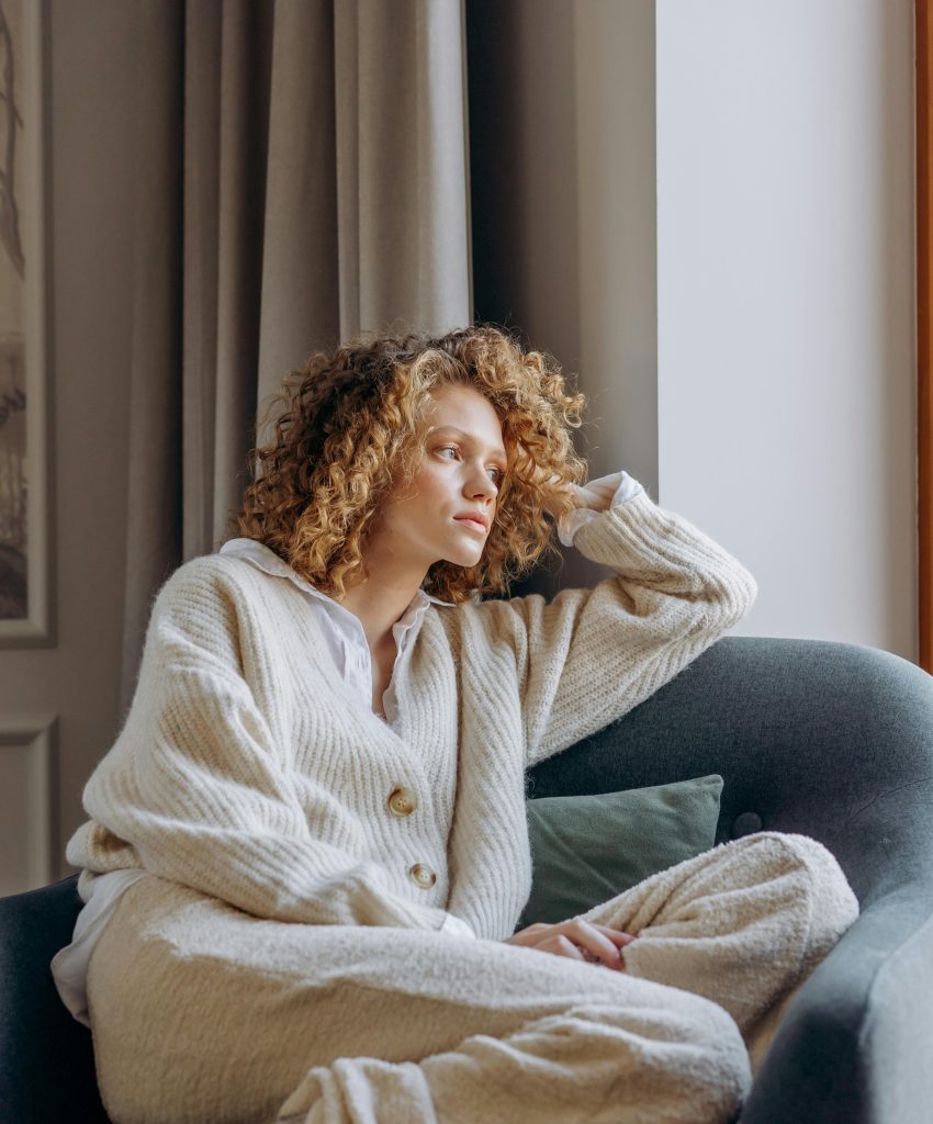 5 Zodiac Signs Who Suck At Texting
