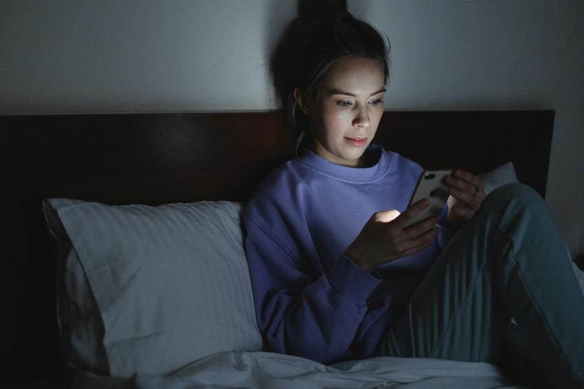 5 Zodiacs Who Need A Social Media Detox