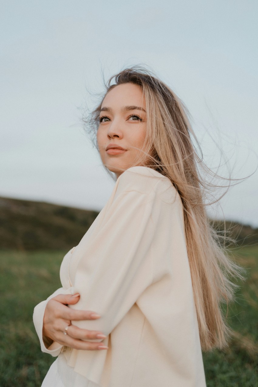 4 Zodiac Signs That Crave Attention