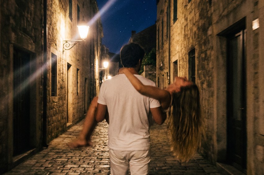 3 Zodiacs Facing Life-Changing Love Decisions (+ Tarot Advice For Protecting Their Hearts)