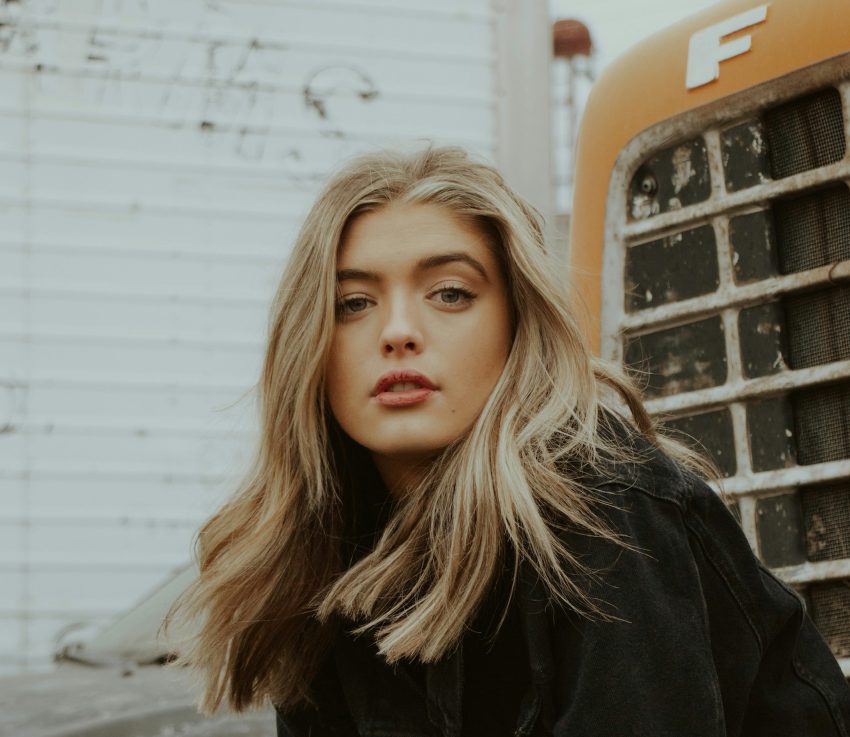 Who Understands You Most Of All (+ Why) According To The Month They Were Born