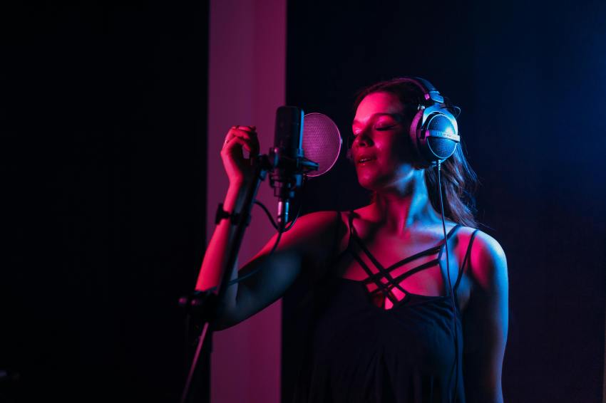 4 Zodiacs That Are The Best Singers