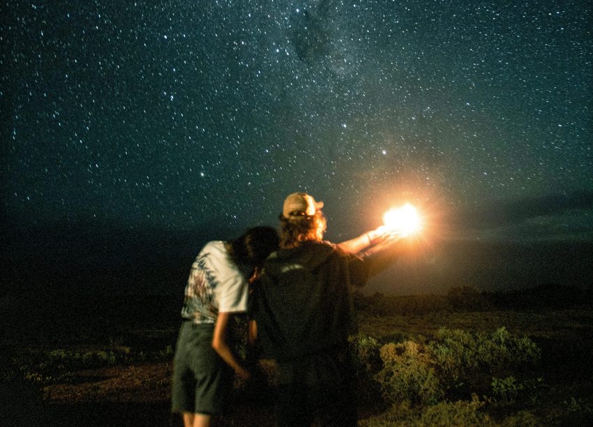 5 Zodiac Duos With The Strongest Celestial Bonds