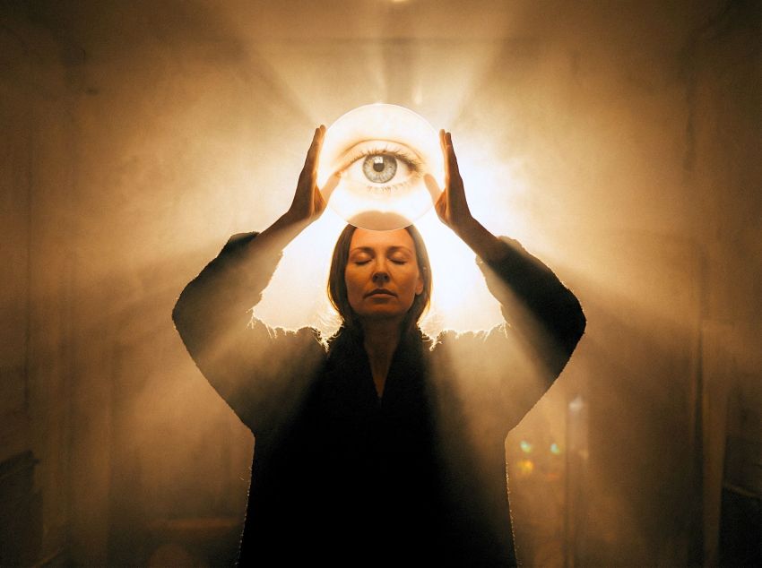4 Zodiacs Who Will Experience Supernatural Breakthroughs This Month
