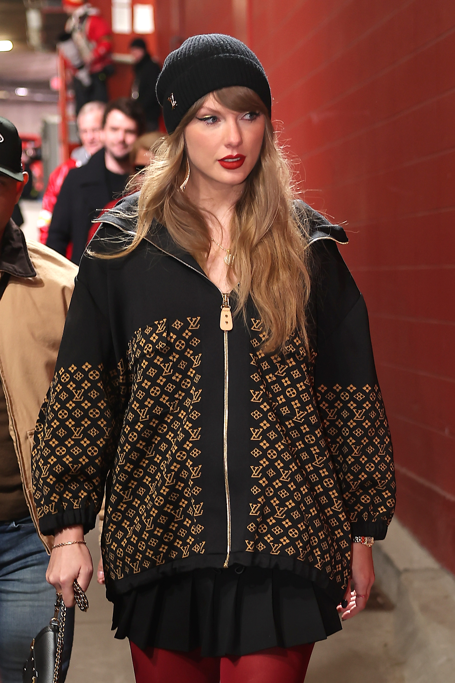 Taylor Swift arriving at GEHA Field at Arrowhead Stadium in Kansas City for the AFC Championship Game