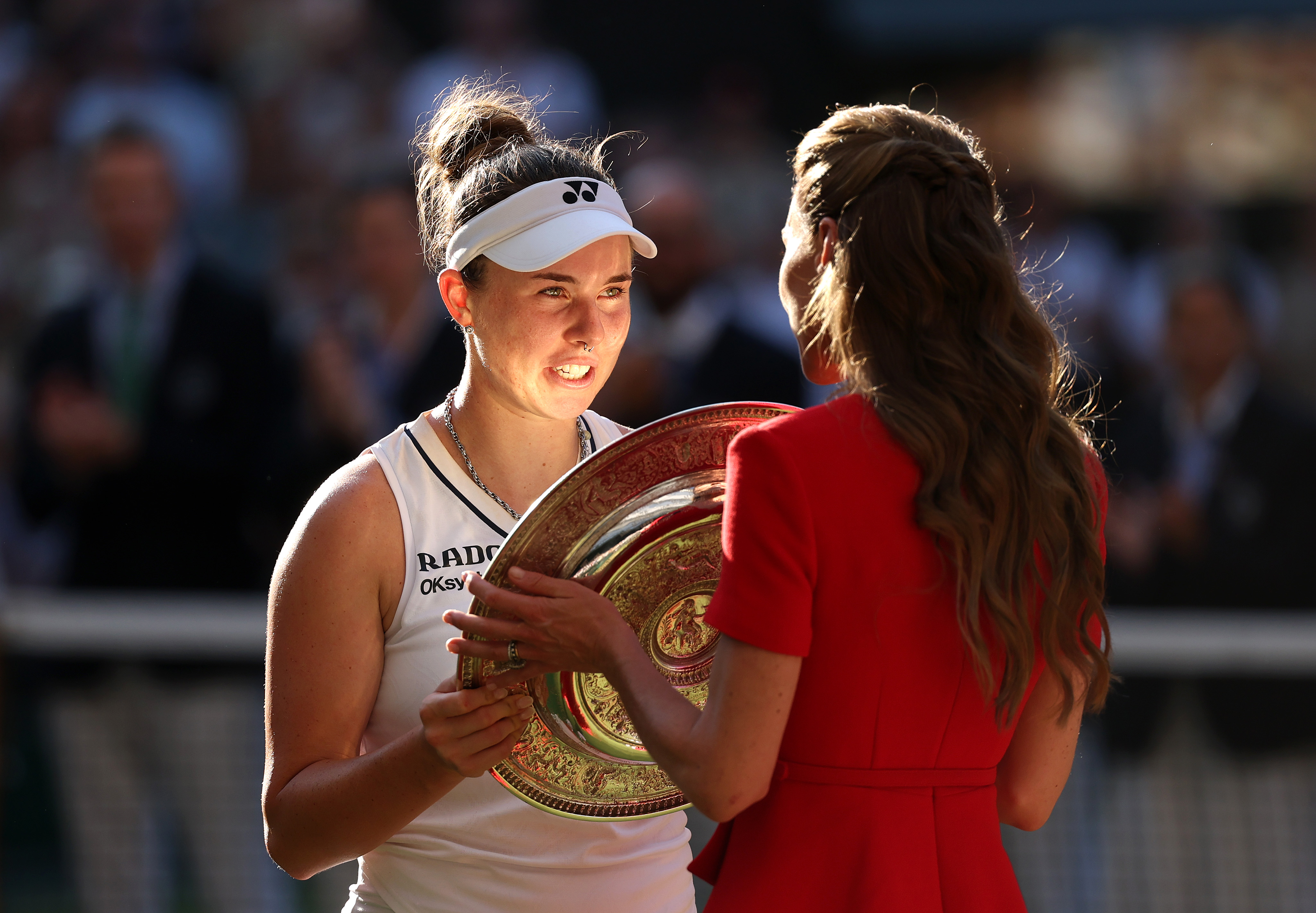 Princess of Wales presenting Linda Nosková with the Venus Rosewater Dish trophy at Wimbledon 2026