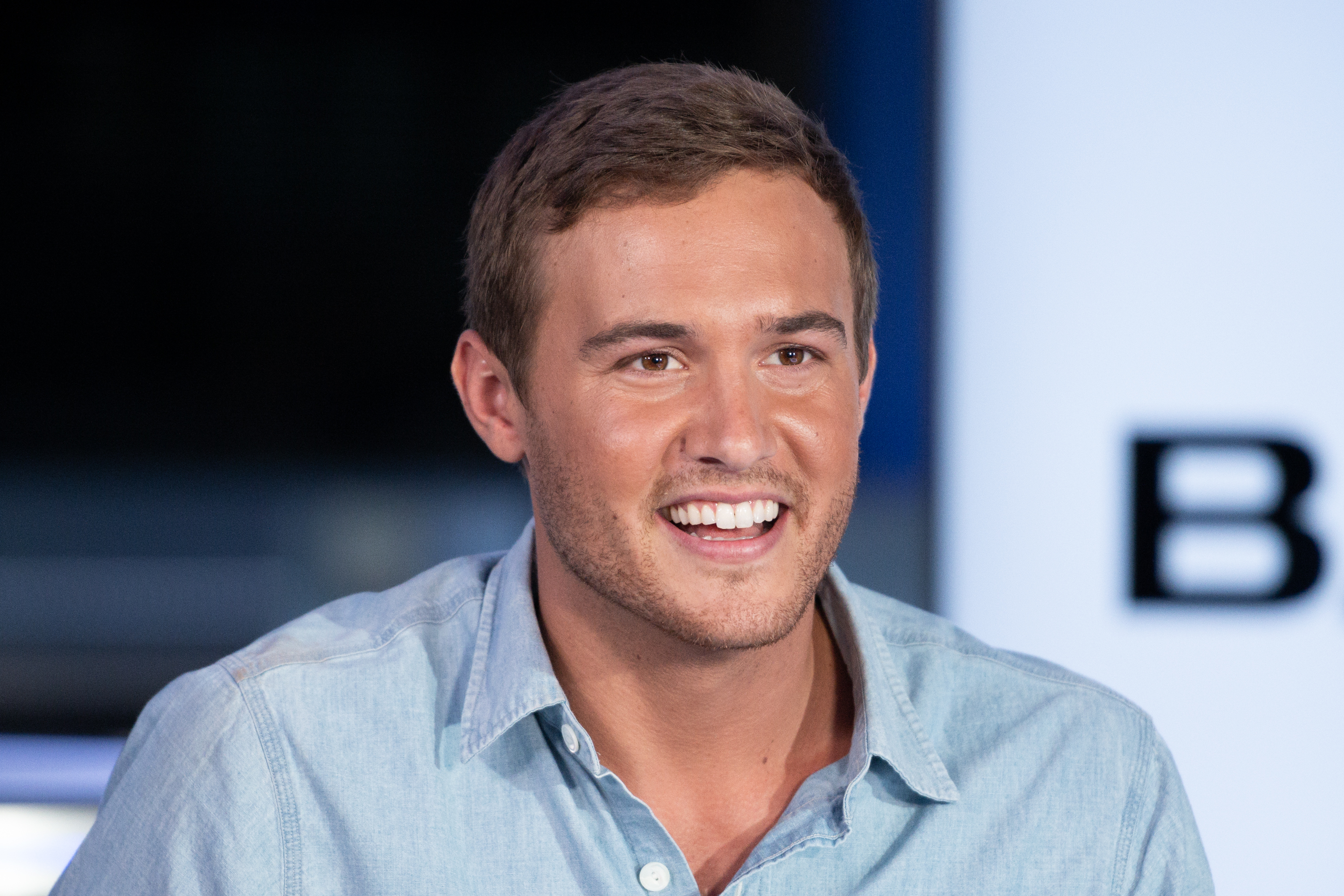 Peter Weber at Burbank Studios for a visit to Extra in September 2019