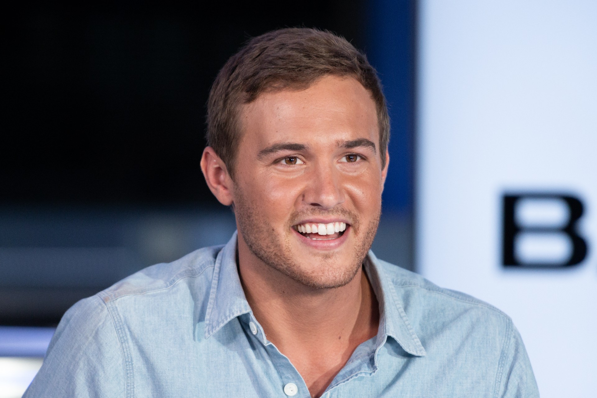 Peter Weber at Burbank Studios for a visit to Extra in September 2019